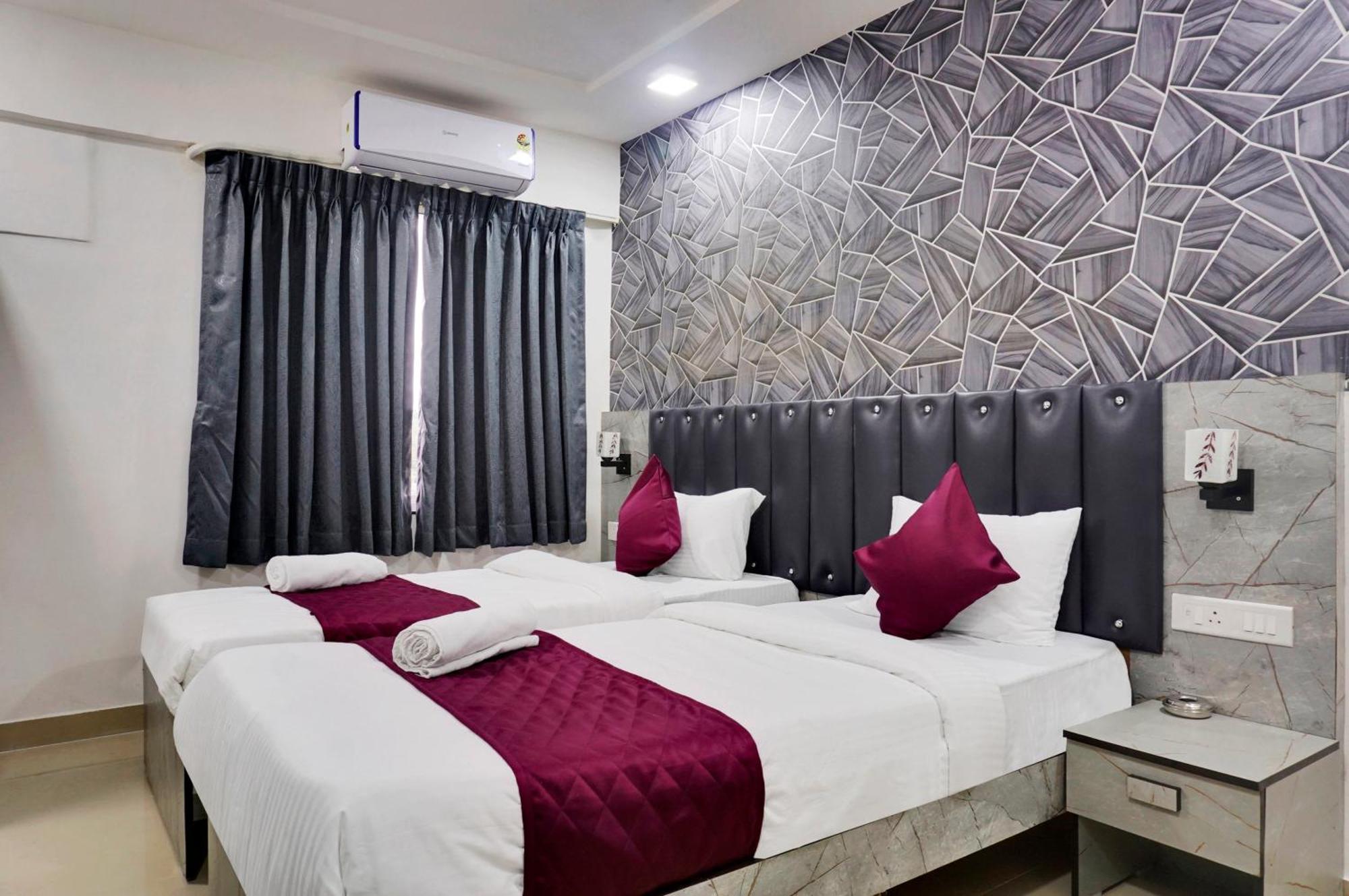 Hotel Orchard Park Pune Ngoại thất bức ảnh
